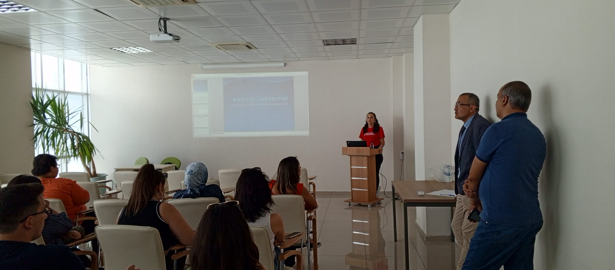 Sağlık Bilimleri Enstitüsü Öğrencilerine Oryantasyon Eğitimi Gerçekleştirildi 2