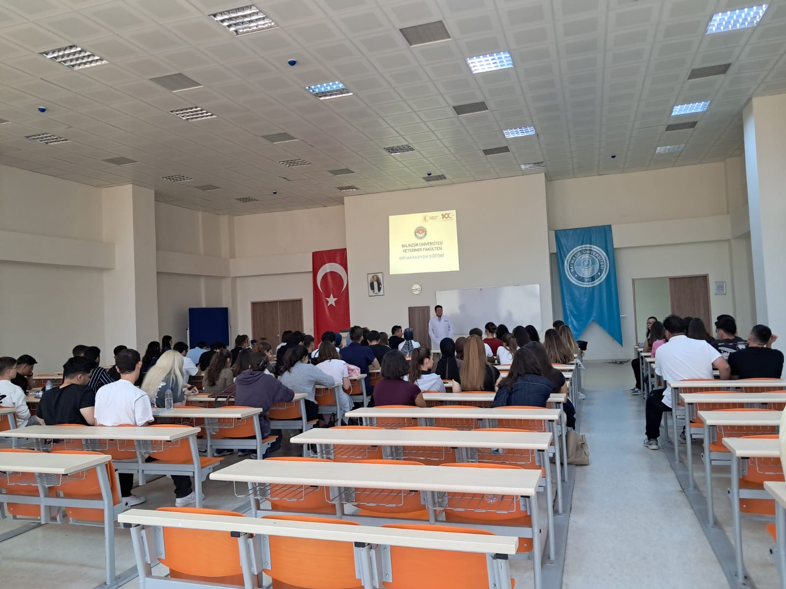 Orientation Training Held for First-Year Students at Our Faculty. 3