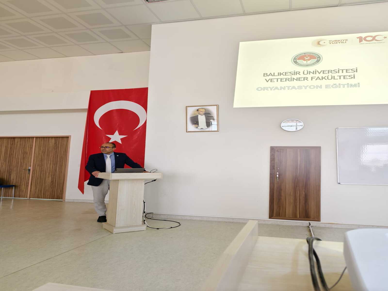 Orientation Training Held for First-Year Students at Our Faculty. 1