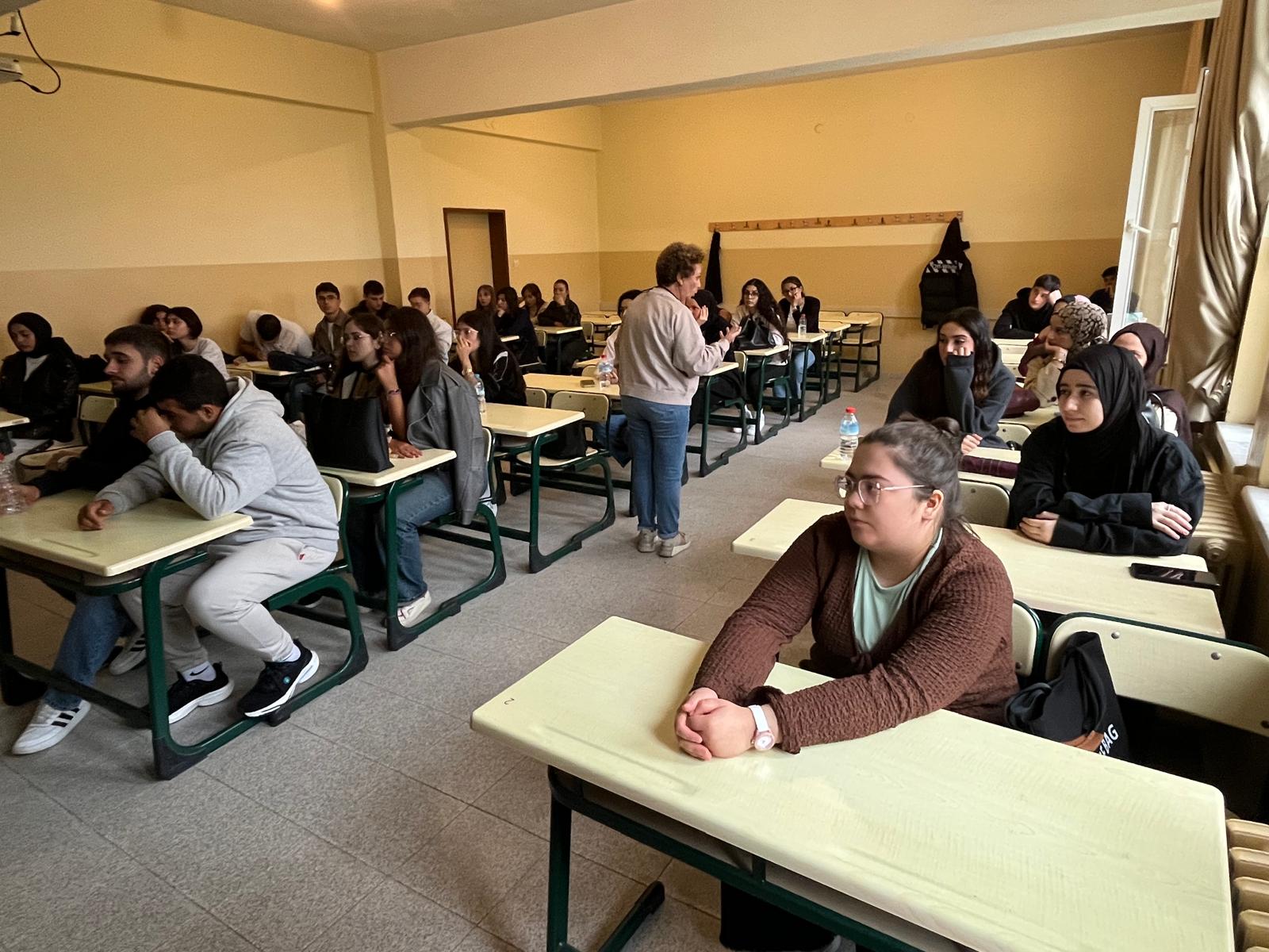 HAVRAN MYO ÖĞRENCİLERİNE KAP BİLGİLENDİRME TOPLANTISI   3