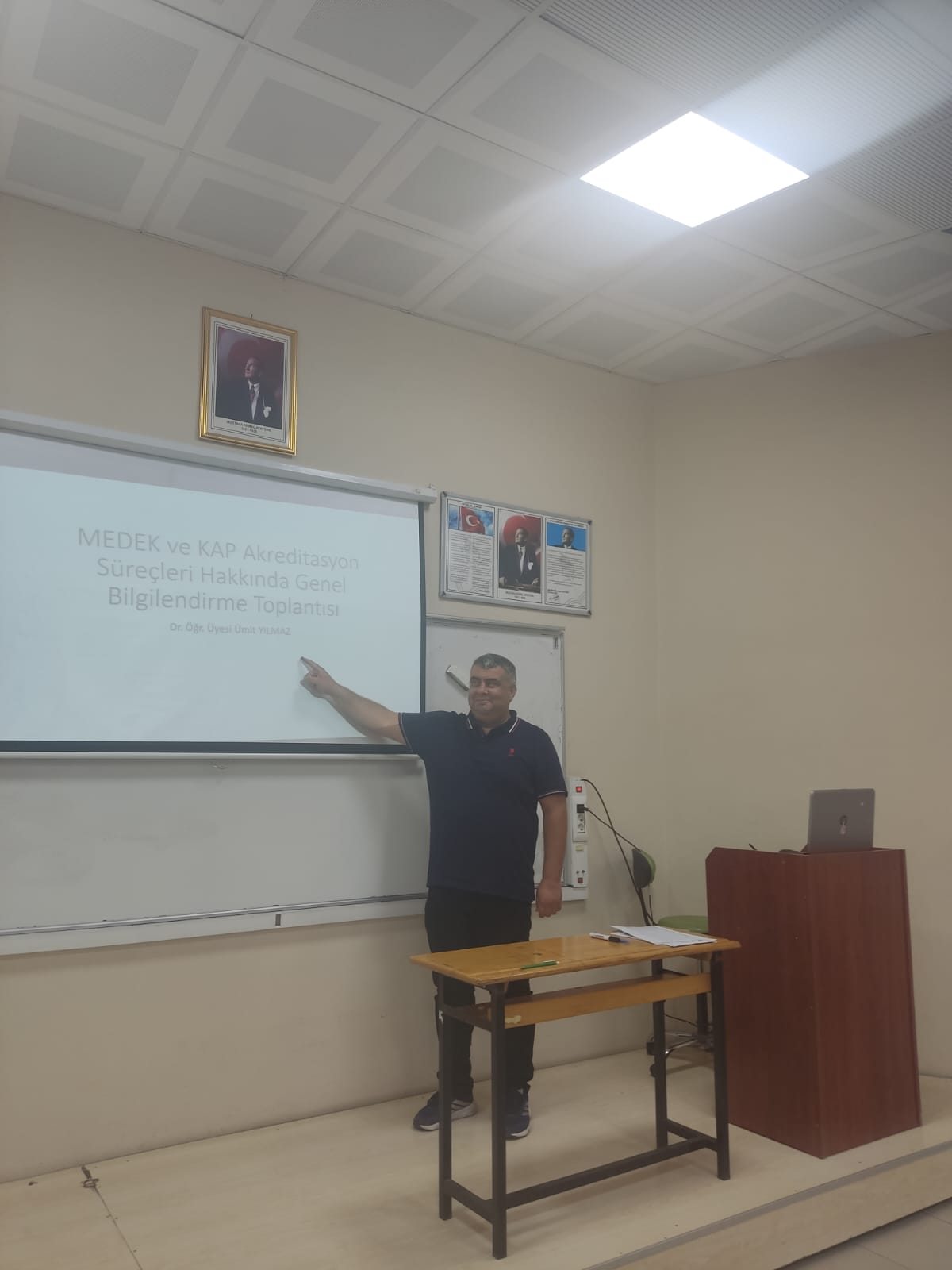Lojistik Programı Öğrencilerine MEDEK ve KAP Akreditasyon Süreçleri Hakkında Bilgilendirme Toplantısı 1