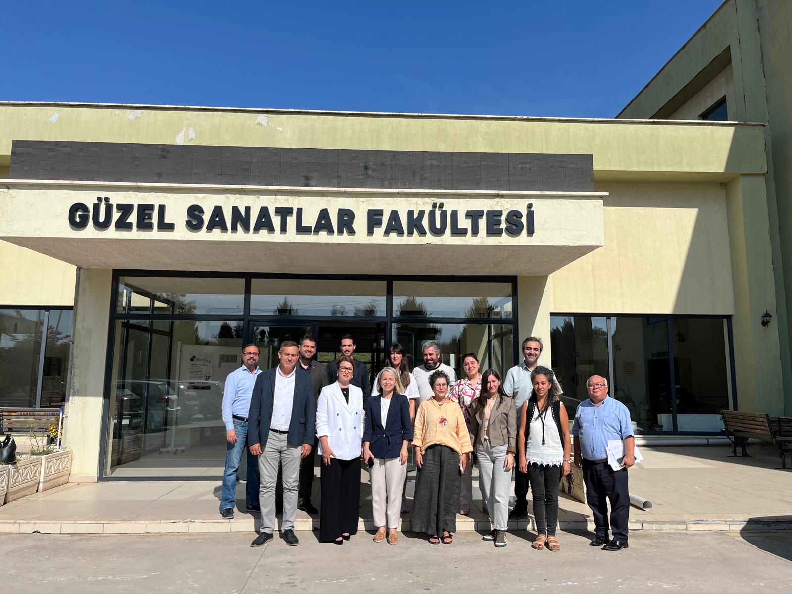 Fakültemiz Danışma Kurulu, 2025-2026 Eğitim-Öğretim yılının ilk toplantısını gerçekleştirdi.  2