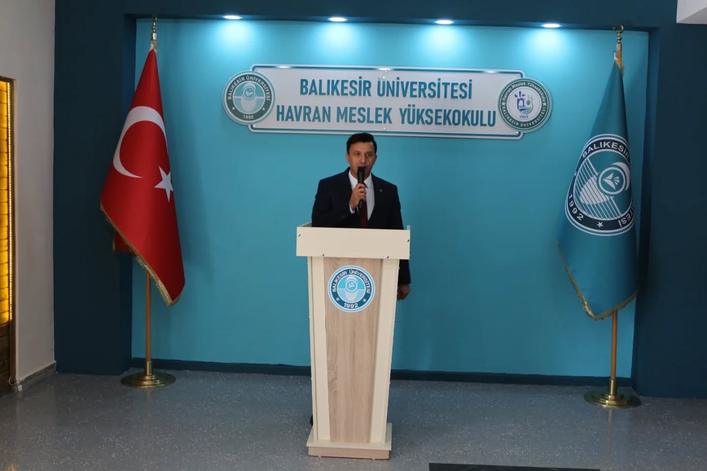 HAVRAN MESLEK YÜKSEKOKULU'NDA "EFE BERK SAKİN BİLGİSAYAR LABORATUVARI" AÇILDI 4