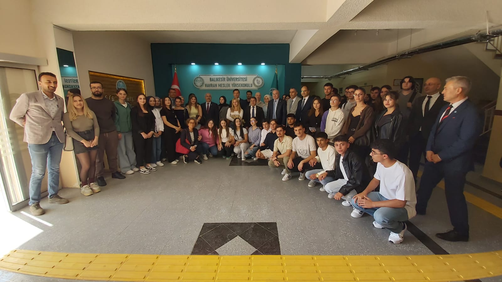 HAVRAN MESLEK YÜKSEKOKULU'NDA "EFE BERK SAKİN BİLGİSAYAR LABORATUVARI" AÇILDI 6