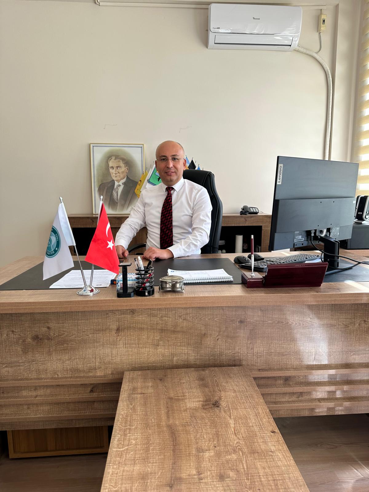 Erdem EKER