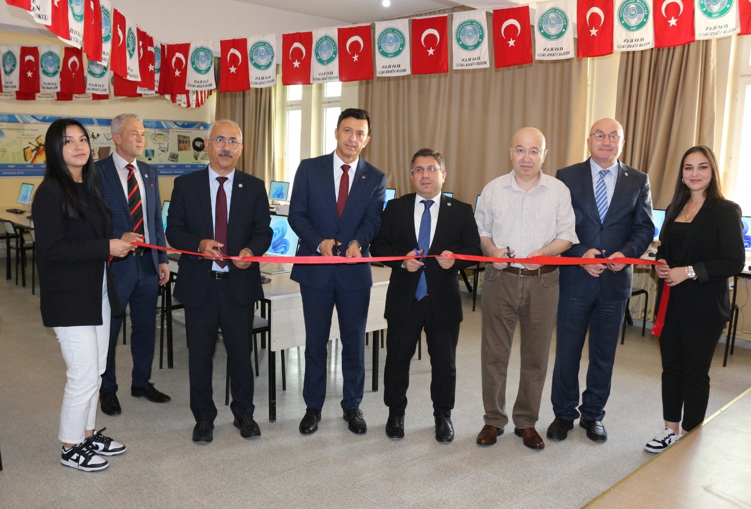 BAÜN'e Anlamlı Bağış Efe Berk Sakin’in Adı Yaşatılacak 6