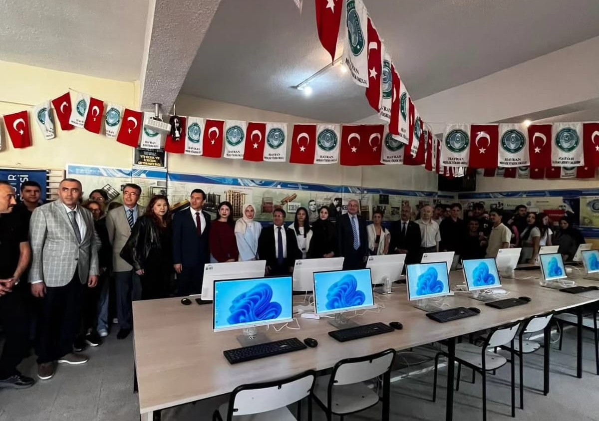 BAÜN'e Anlamlı Bağış Efe Berk Sakin’in Adı Yaşatılacak 8