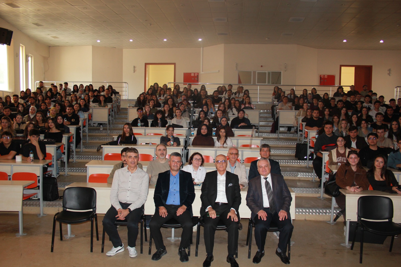 2025-2026 Eğitim-Öğretim Yılı Fakültemiz  Açılış Dersi gerçekleştirildi. 2