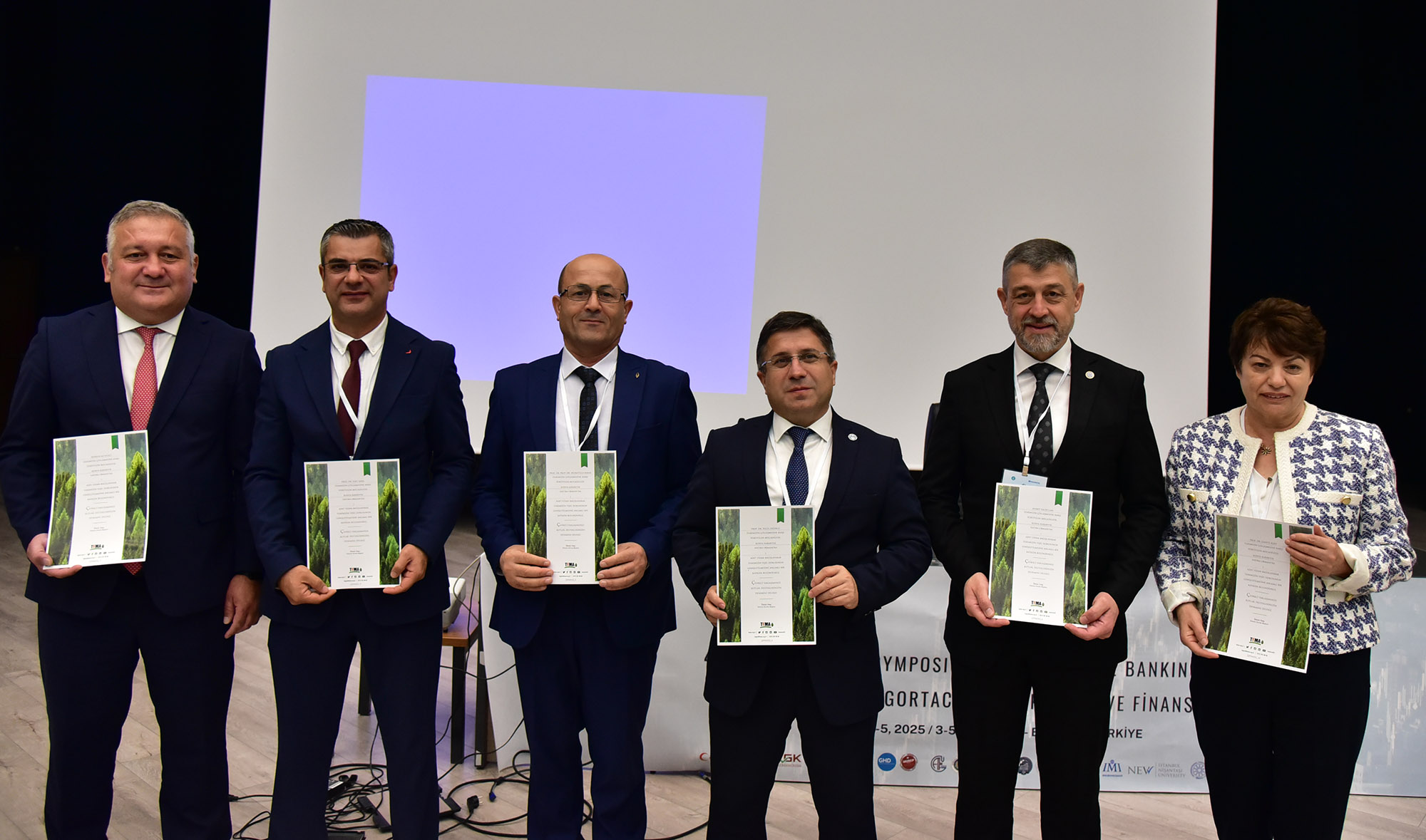 “4. Uluslararası Sigortacılık, Bankacılık ve Finans Sempozyumu” BAÜN Ev Sahipliğinde Gerçekleştiriliyor 12