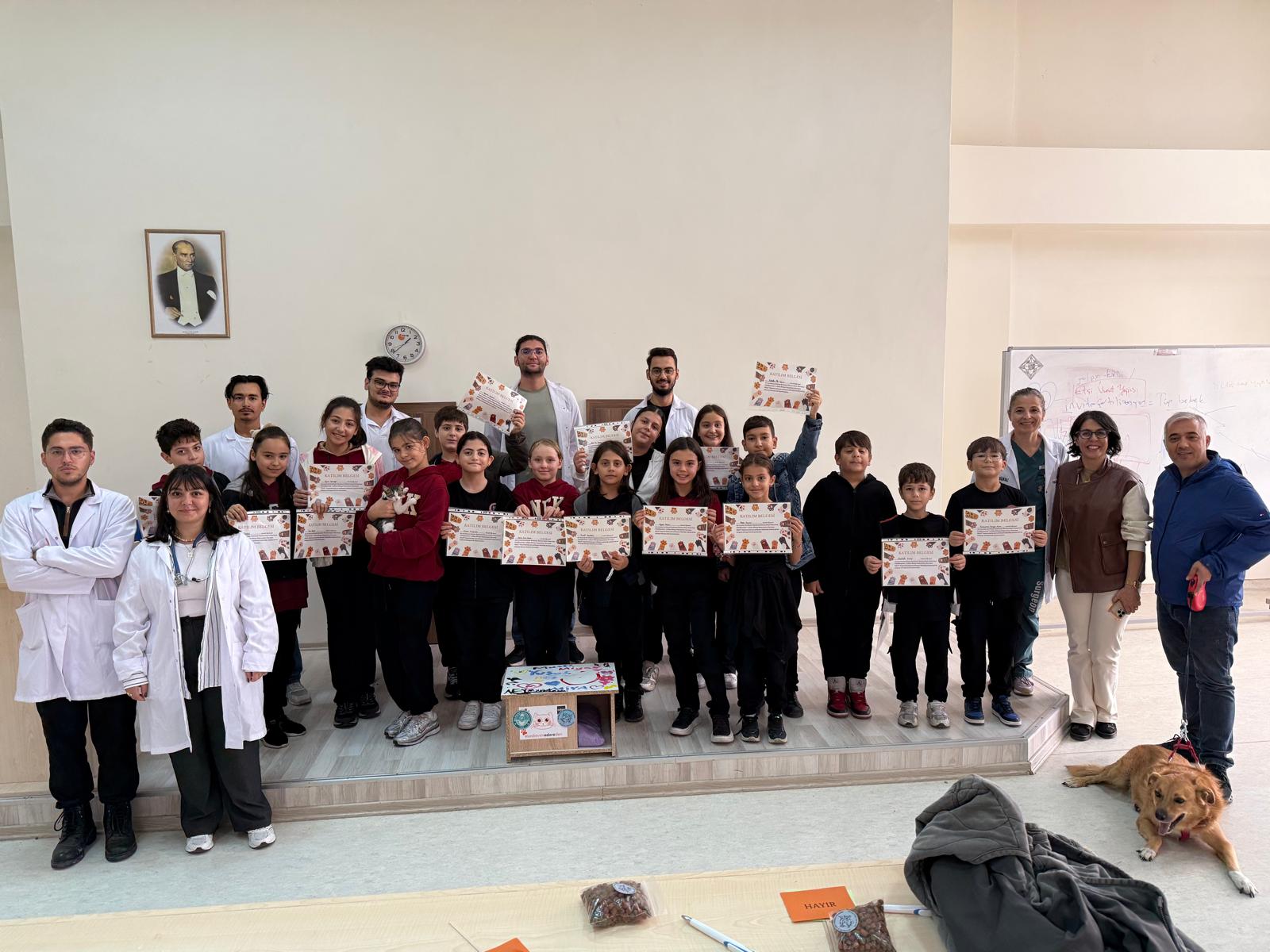Students from Karesi Necip Fazıl Kısakürek Middle School Visit Our Faculty