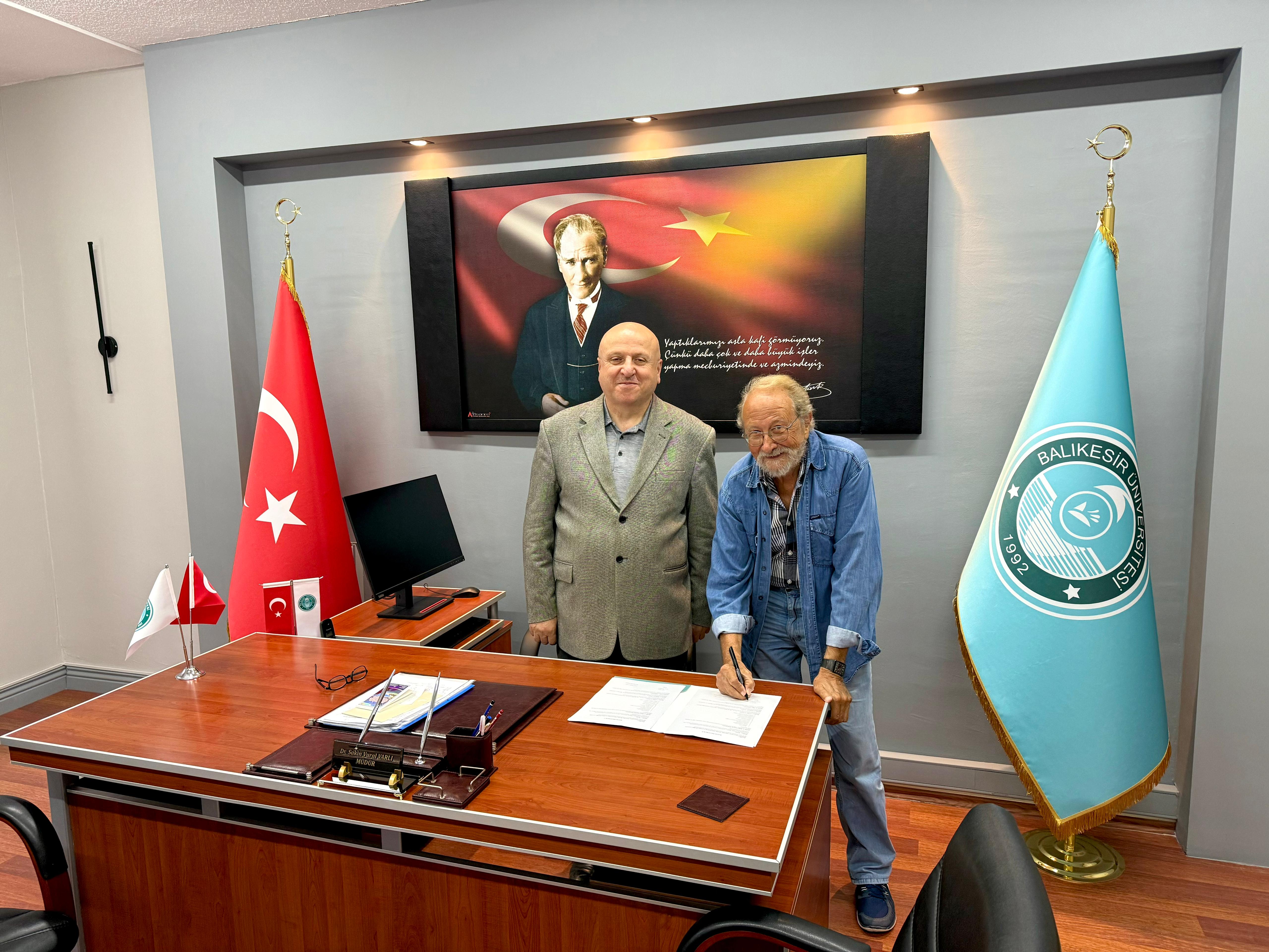 Yüksekokulumuza 15 Çeşit Elektronik Malzeme Bağışı Gerçekleştirildi 2