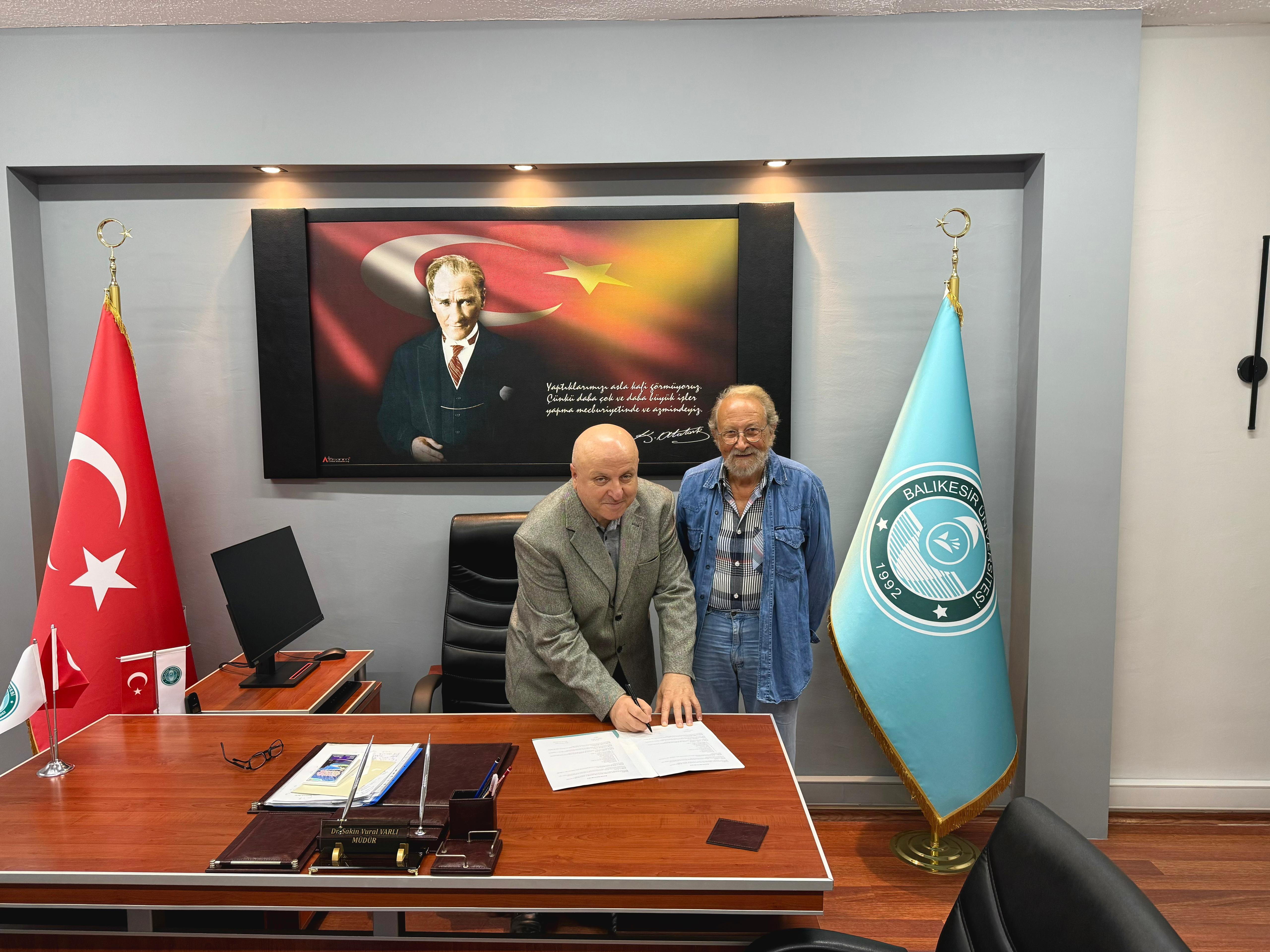 Yüksekokulumuza 15 Çeşit Elektronik Malzeme Bağışı Gerçekleştirildi 1