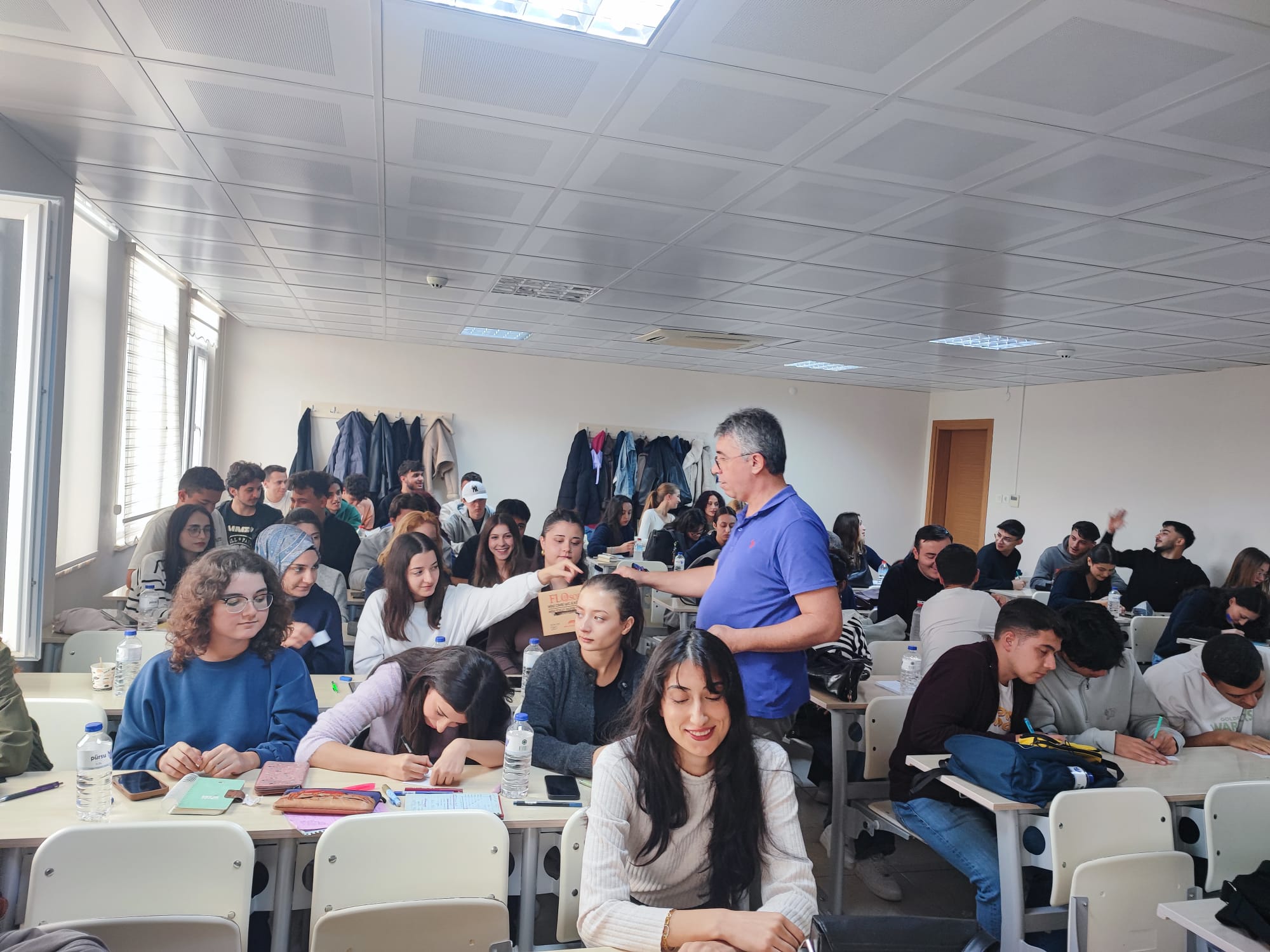 Öğrenci Temsilciliği için Seçimler yapıldı.