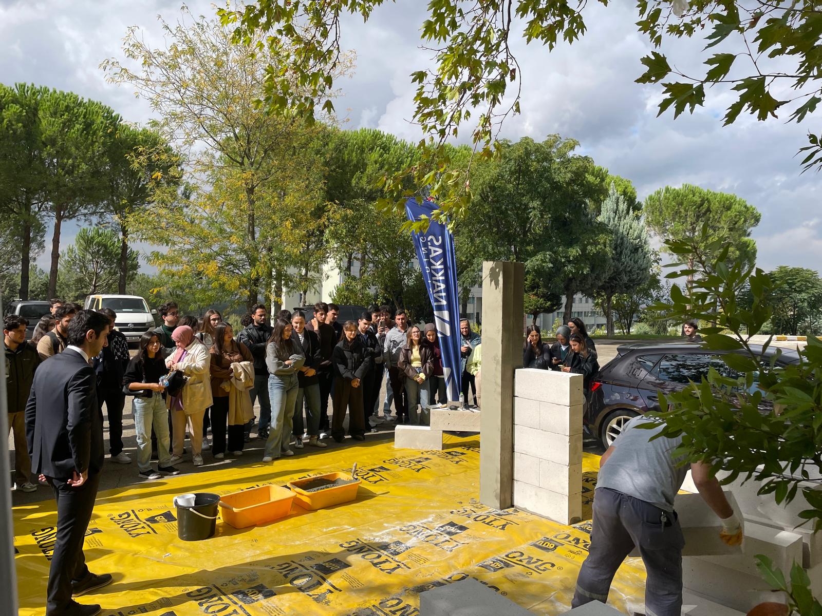 Geleceğin Mimarları Sektörle Buluşuyor Etkinliğimiz Başarıyla Tamamlanmıştır! 5