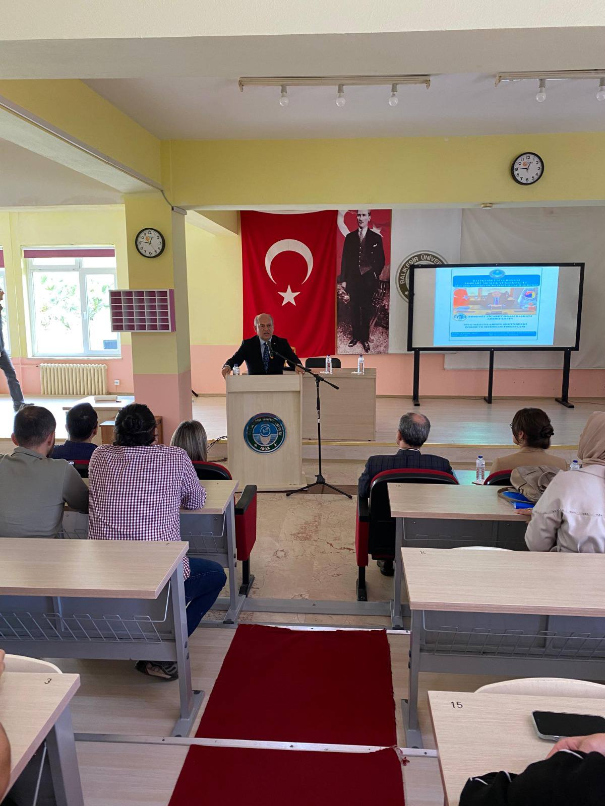 The Opening Lecture for the 2025-2026 Academic Year at our Vocational School was delivered by Mr. Ahmet ÇETİN, President of the Edremit Chamber of Commerce