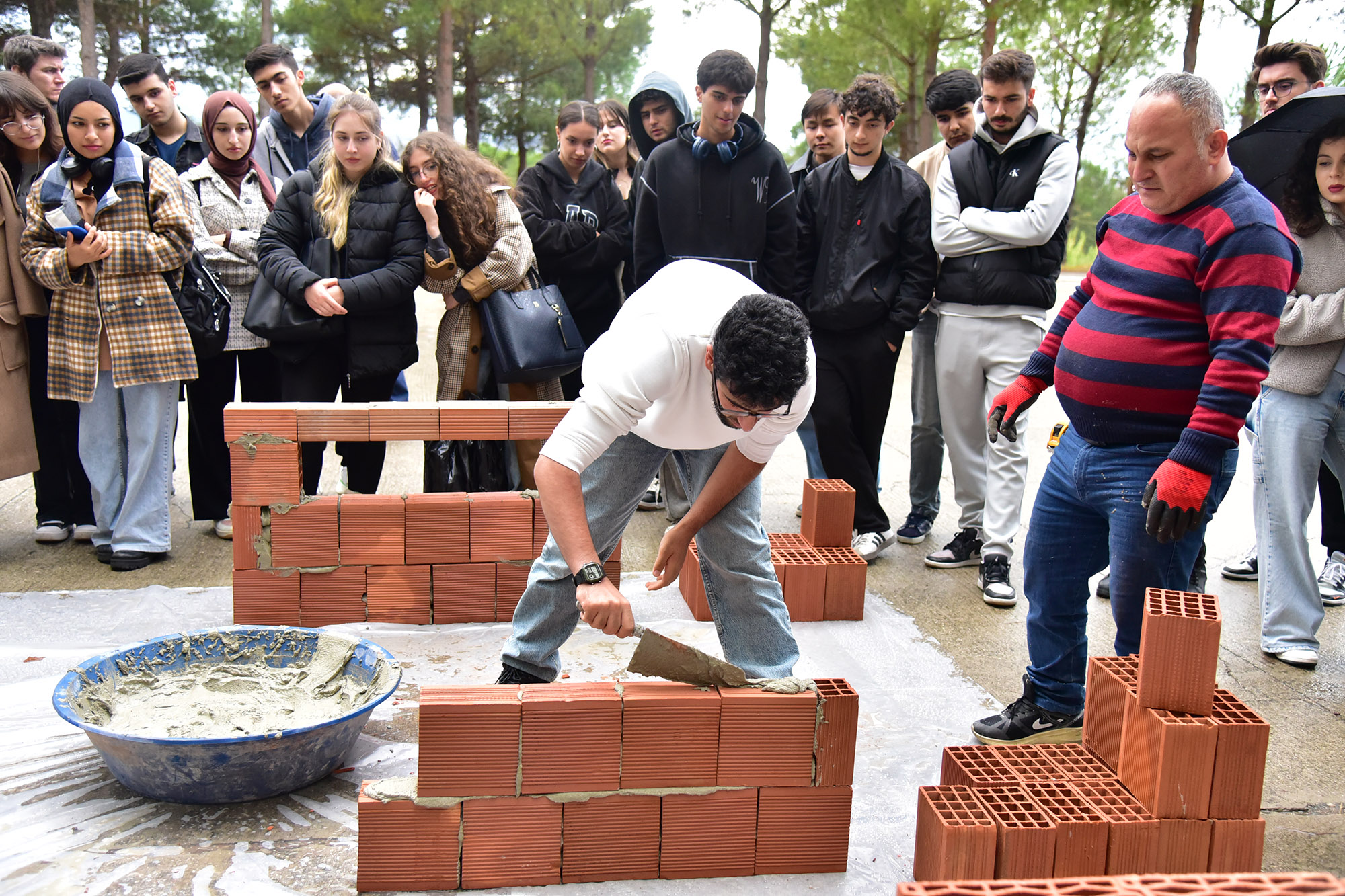 BAÜN'de Geleceğin Mimarları Sektörle Buluştu 6