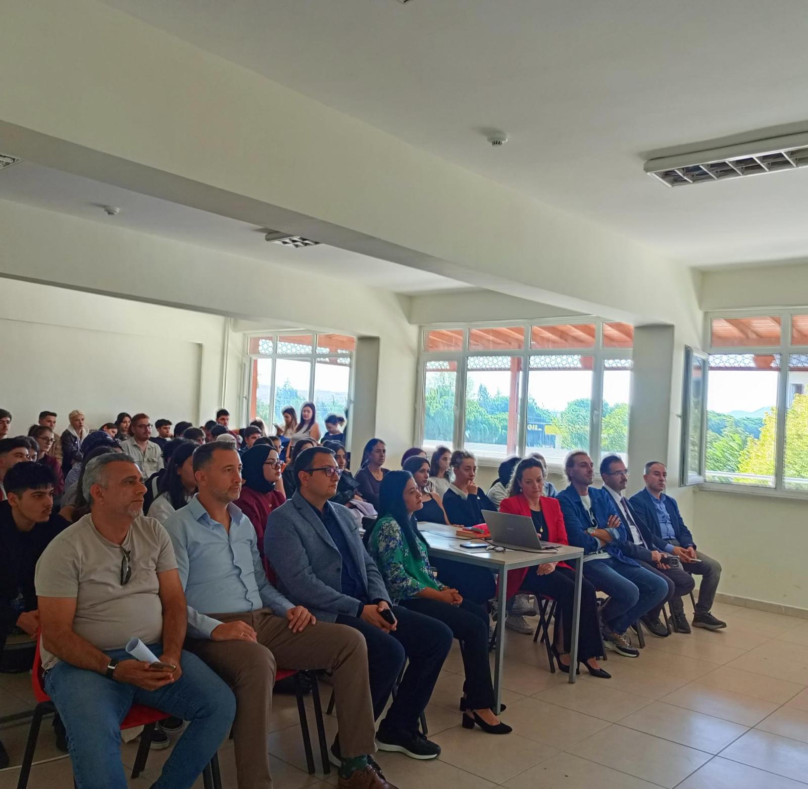 Yüksekokulumuzda Oryantasyon Eğitim Programı Düzenlendi 1