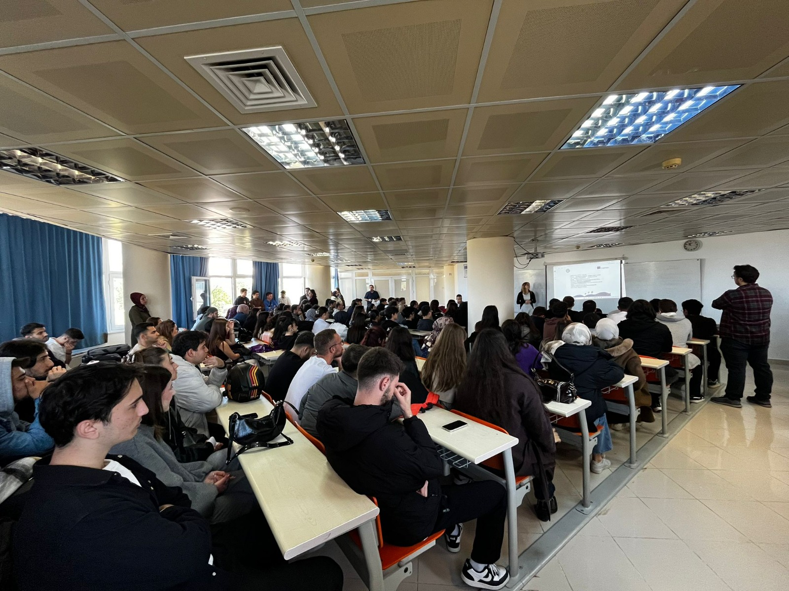 ERASMUS ÖĞRENCİ HAREKETLİLİĞİ ORYANTASYON EĞİTİMİNE KATILIM 4