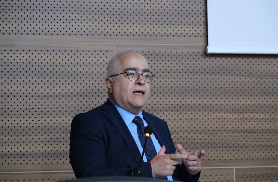 BAÜN Hukuk Fakültesi Yeni Akademik Yıla Prof. Dr. Aydın Gülan'ın Açılış Dersiyle Başladı 7