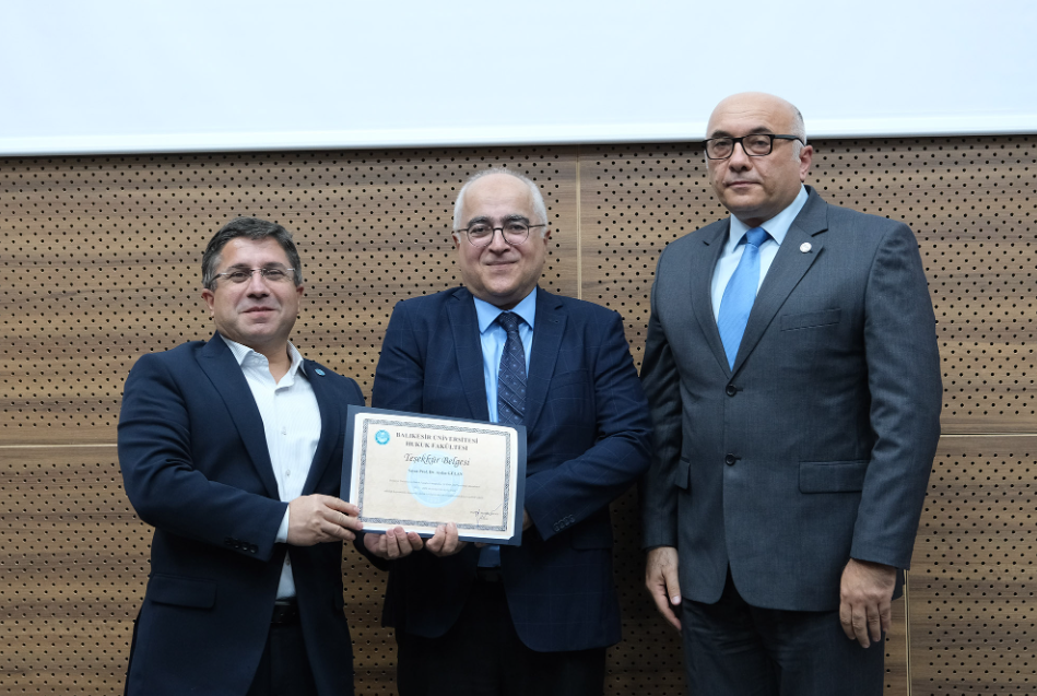 BAÜN Hukuk Fakültesi Yeni Akademik Yıla Prof. Dr. Aydın Gülan'ın Açılış Dersiyle Başladı 9