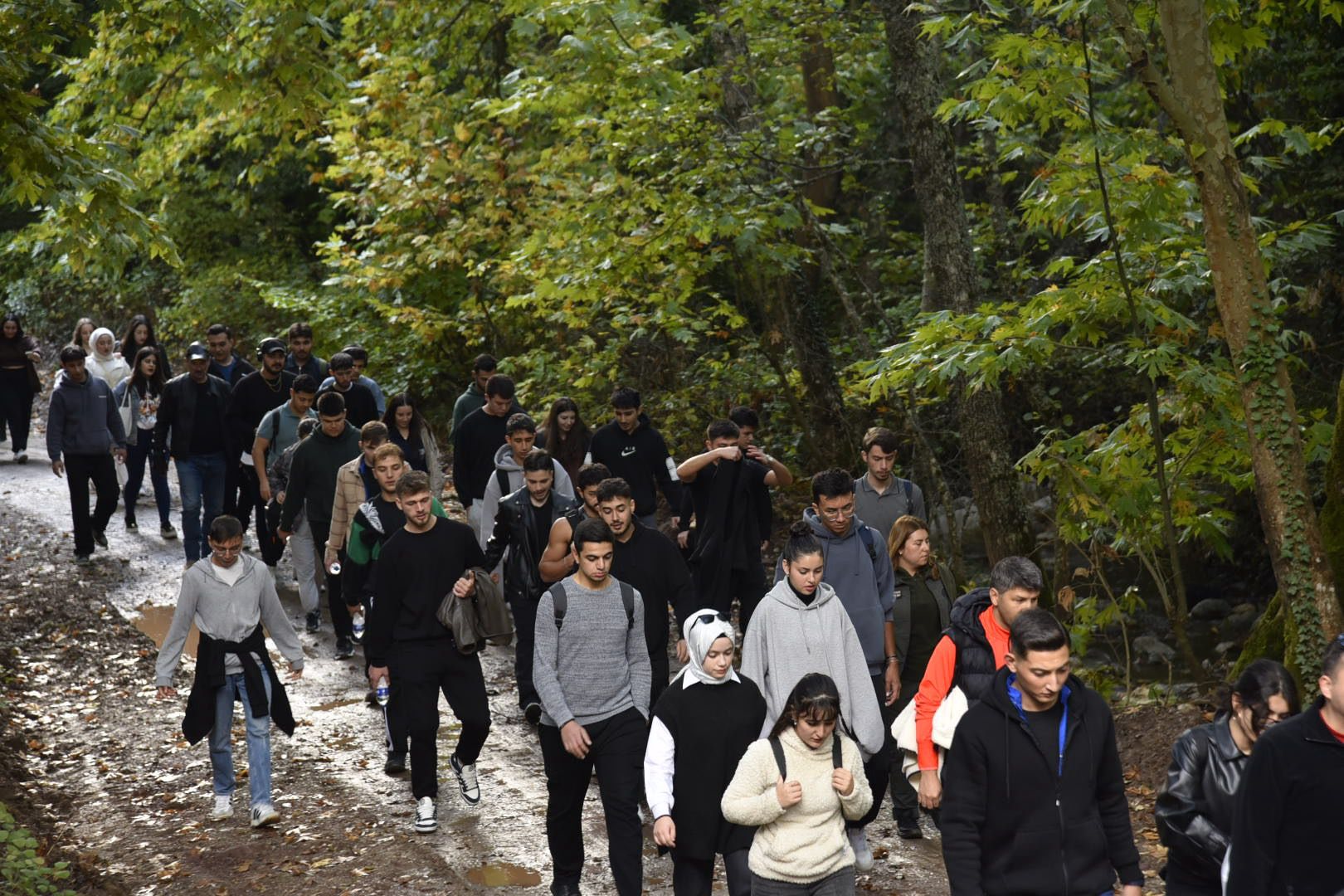 Dursunbey’in Eşsiz Doğasında Dursunbey MYO Öğrencileriyle Doğa Yürüyüşü 5