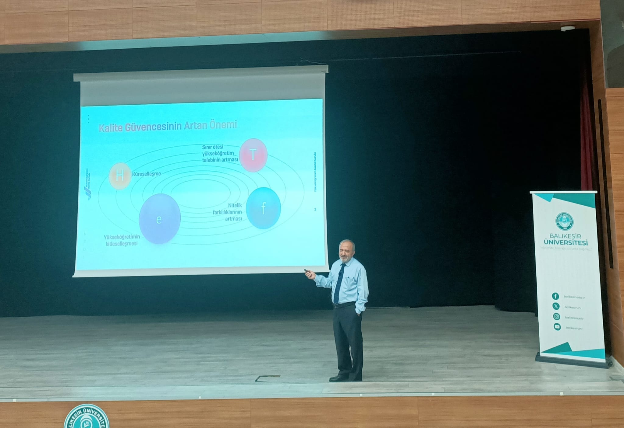 YÖK, KAP ve ÜNİVERSİTELER KONFERANSINA KATILIM 2