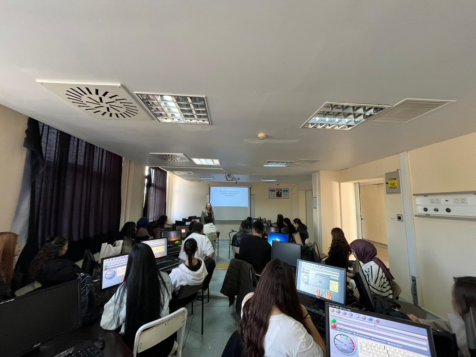 SOSYAL TRANSKRİPT BİLGİLENDİRME TOPLANTISI