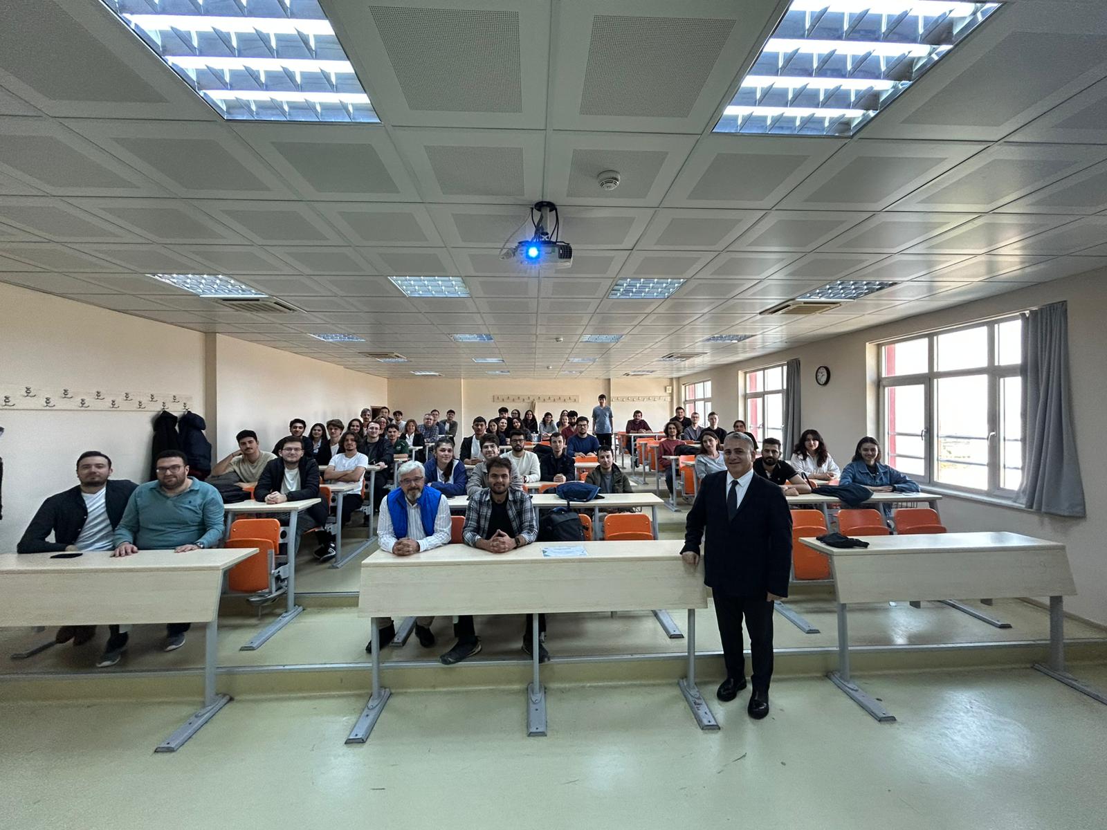 Kariyer Planlama Söyleşilerinde Dr Deniz Timurçin den Girişimcilik ve KOSGEB Destekleri Üzerine Değerli Paylaşımlar 4