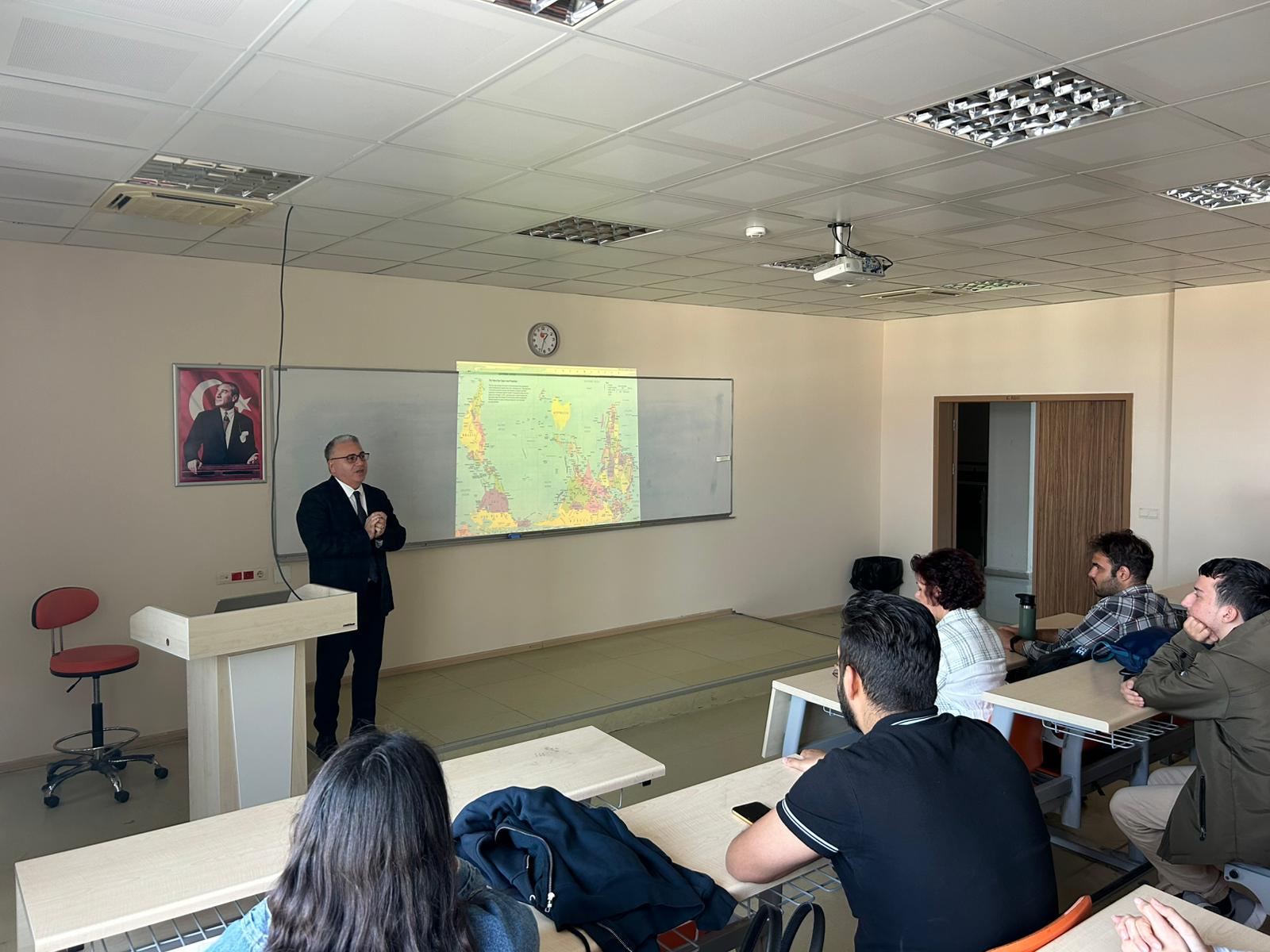 Kariyer Planlama Söyleşilerinde Dr Deniz Timurçin den Girişimcilik ve KOSGEB Destekleri Üzerine Değerli Paylaşımlar 2