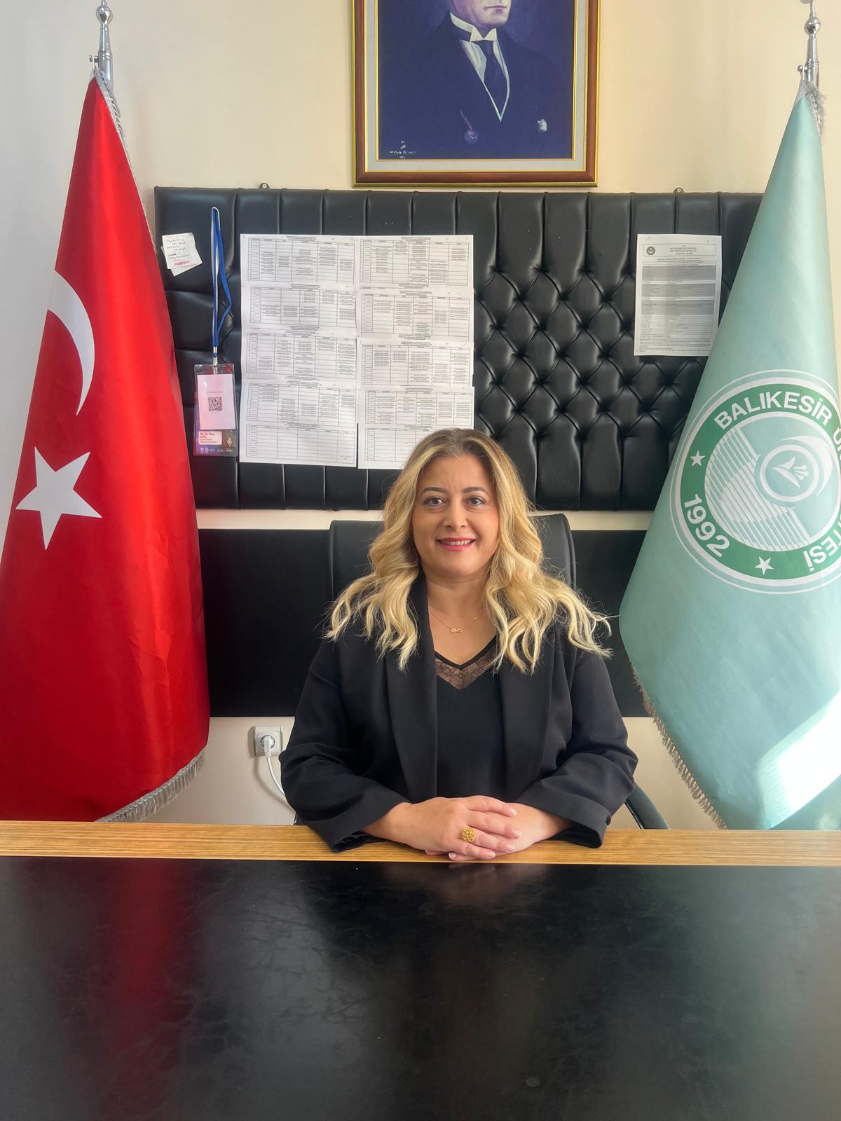Emine Gülşah YETGİN GÖZÜAÇIK