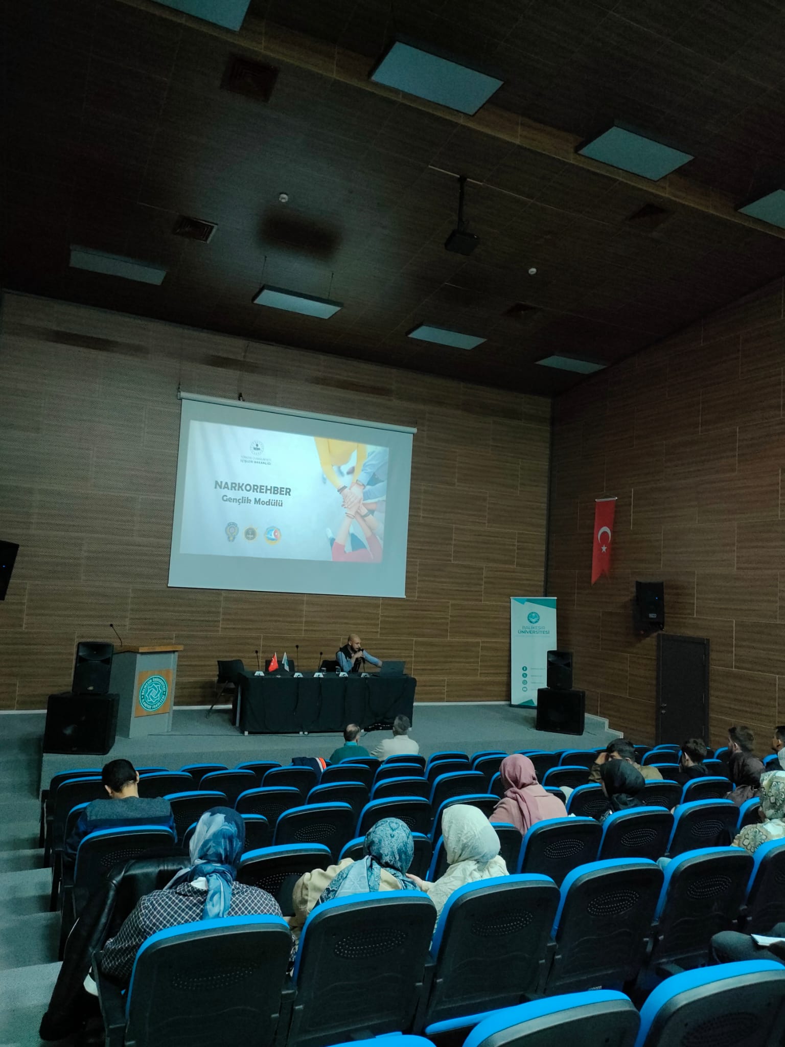 Narkorehber Gençlik Modülü 