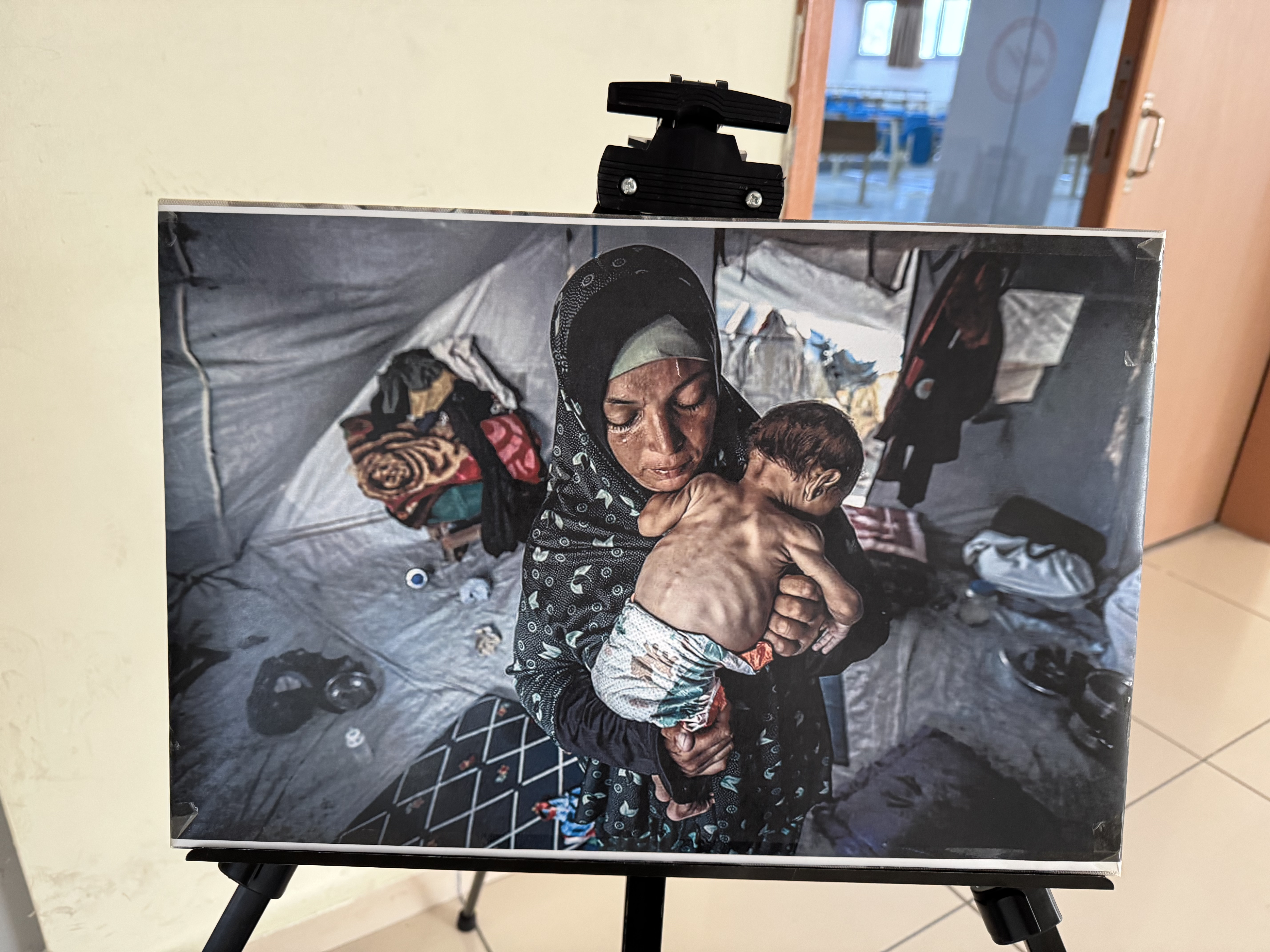 Gaza, A Human Tragedy Exhibition 10