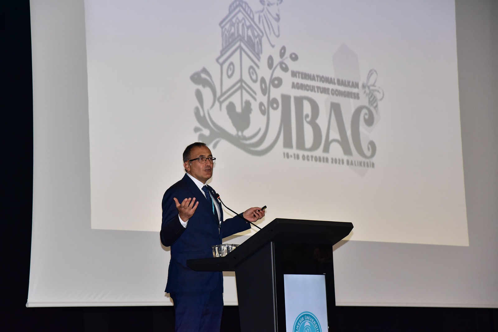 The International Balkan Agriculture Congress was held at Balıkesir University. 3