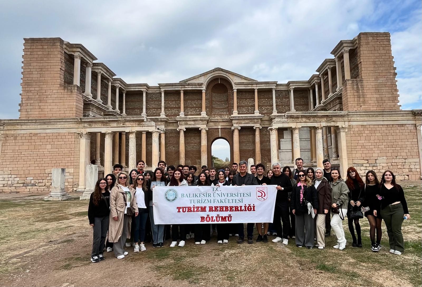 18-19 Ekim Prof. Dr. Özlem KÖROĞLU Rehberliğinde Sardeis-Laodikya- Hiearapolis - Aphrodisias Uyguma & Eğitim Gezisi