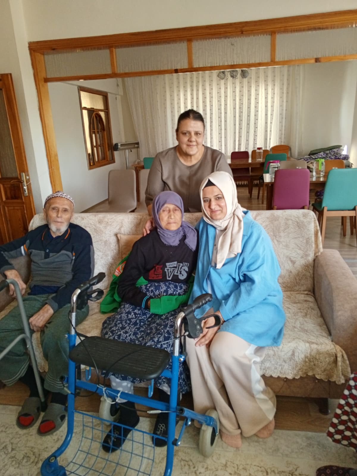Dursunbey MYO Öğrencilerinden Anlamlı Ziyaret 5