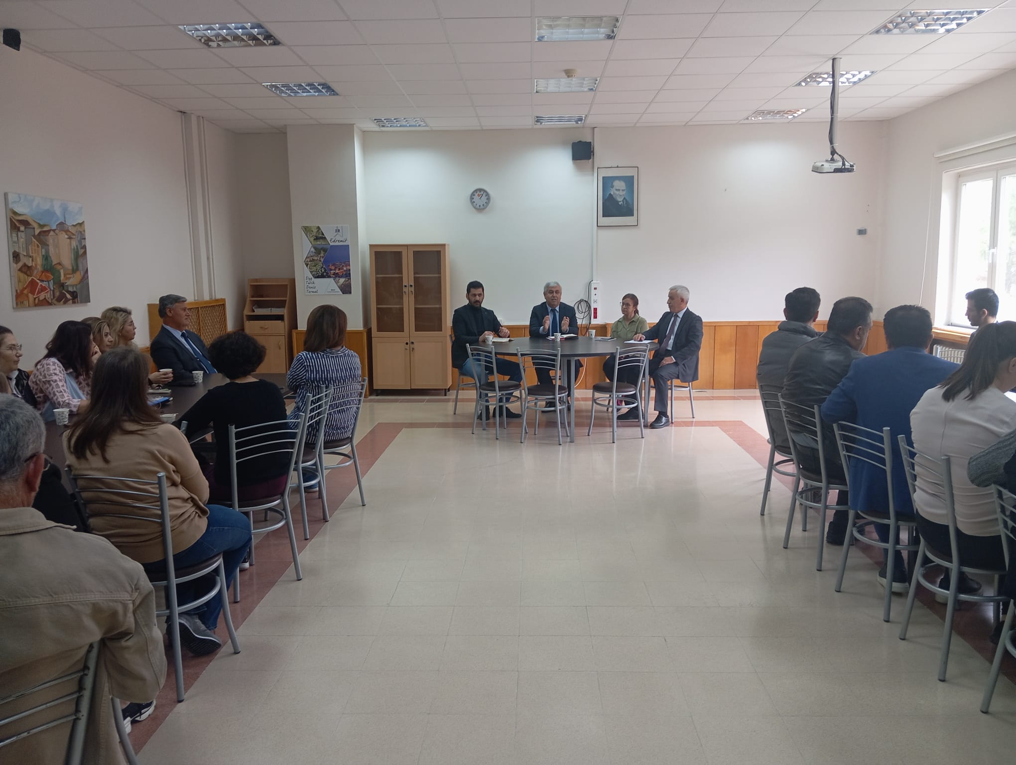 Akademik Kurul Toplantısı Gerçekleştirildi