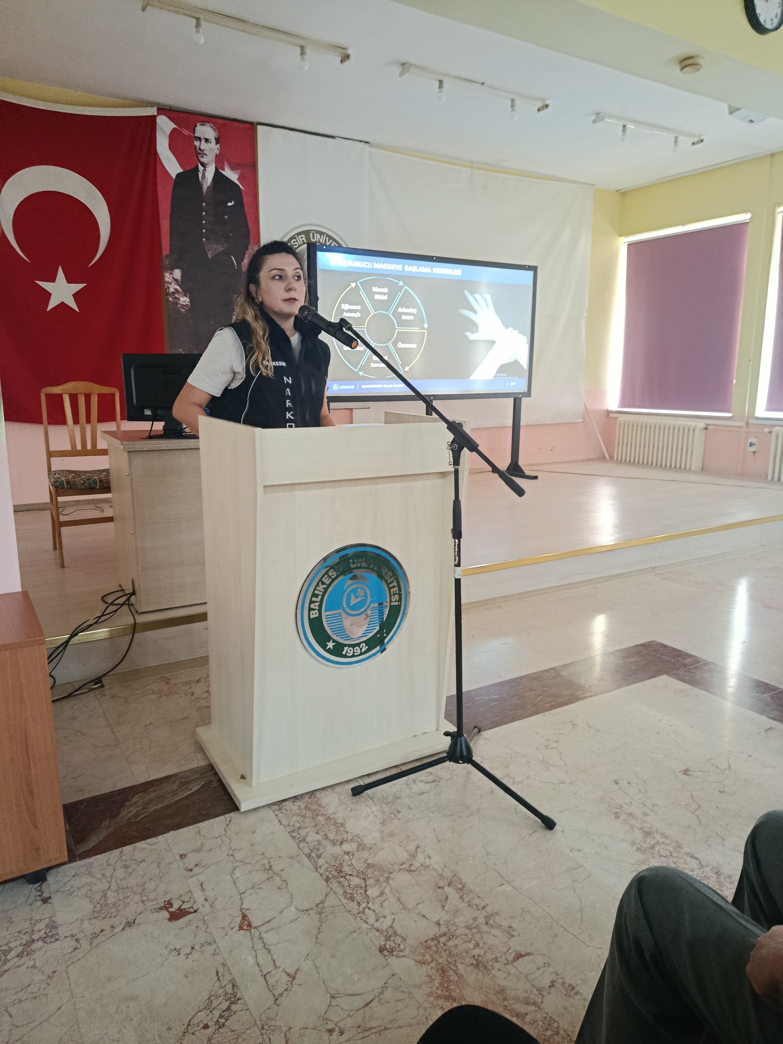 The Balıkesir Provincial Police Department organized a 'Narcoguide Youth Module' training 1