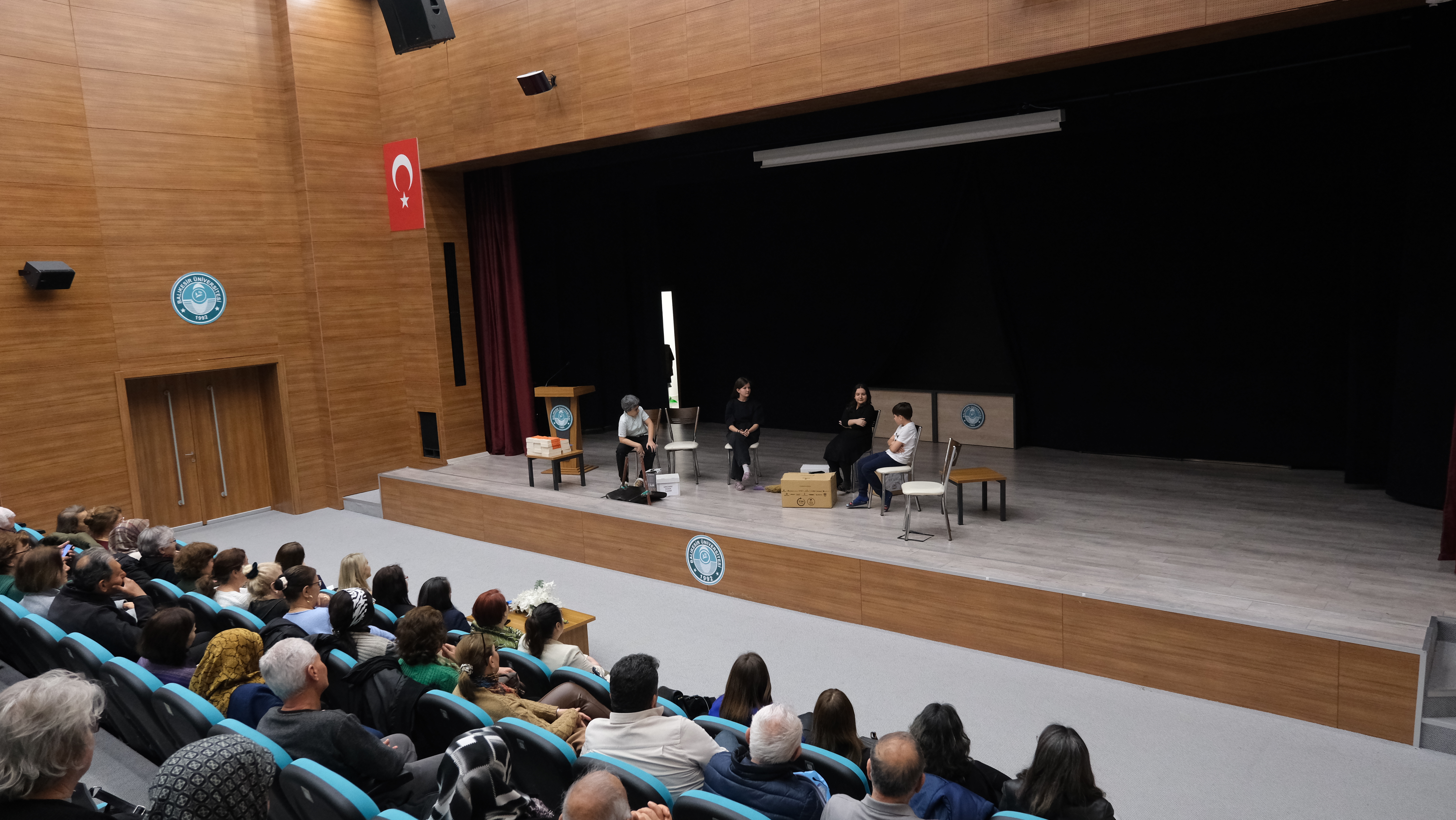 At Balıkesir University, Generations from 7 to 70 Came Together: Respect for the Elderly Week Celebrated with Enthusiasm 4