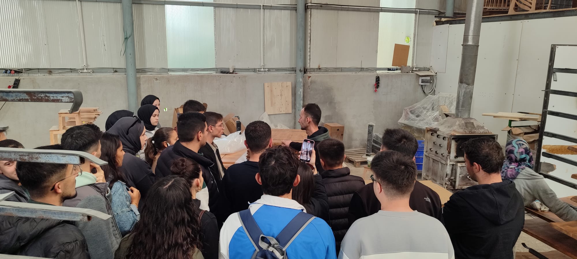 Ormancılık Ve Orman Ürünleri Programı Öğrencilerinden Emprenye ve Masif Panel Üretim Tesislerine Teknik Gezi 3