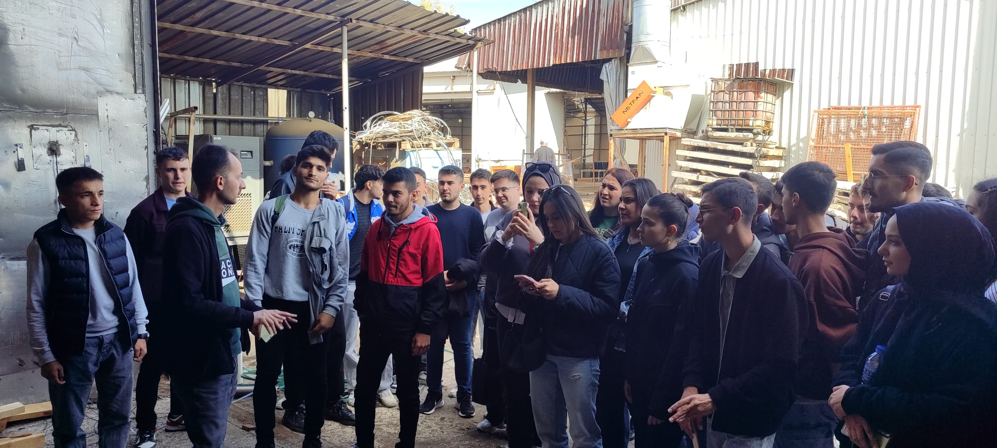Ormancılık Ve Orman Ürünleri Programı Öğrencilerinden Emprenye ve Masif Panel Üretim Tesislerine Teknik Gezi 1