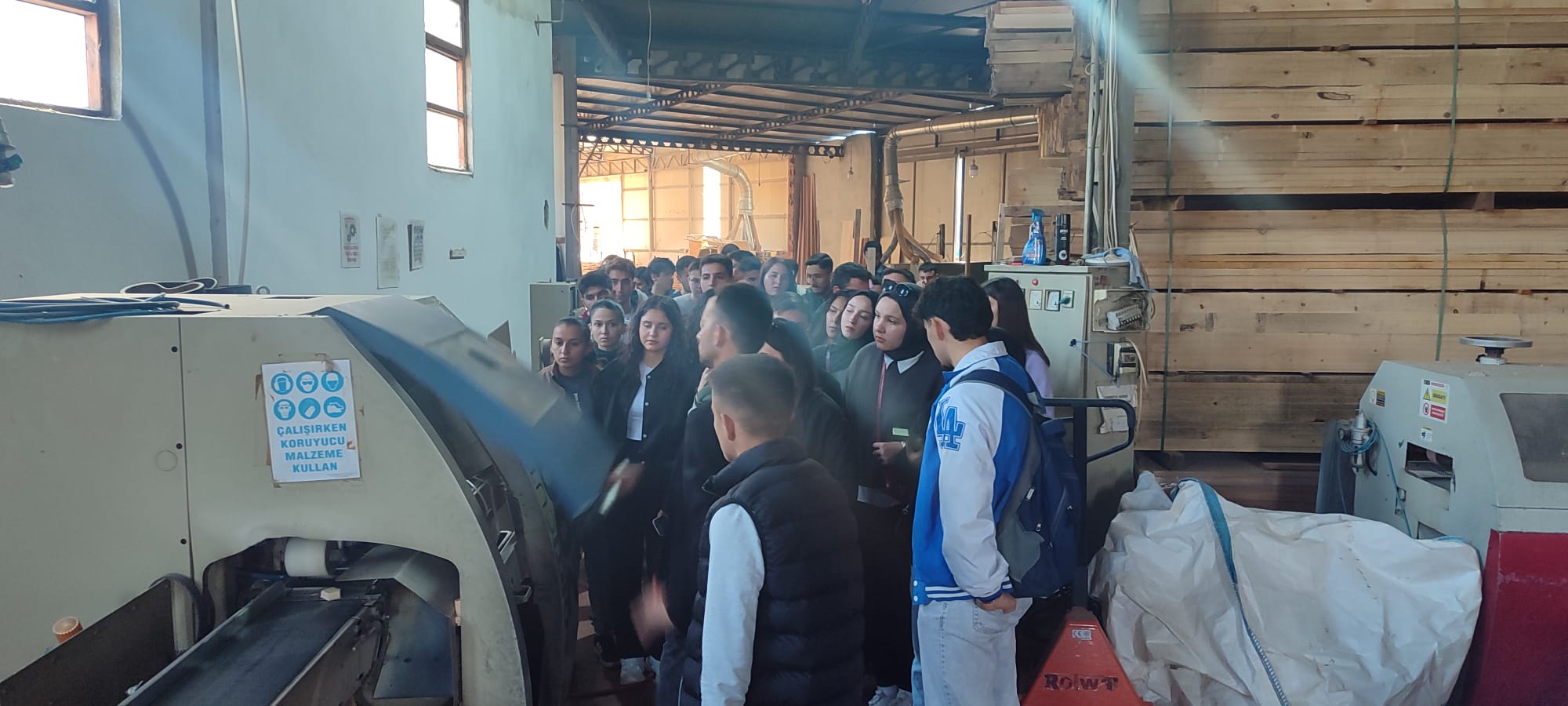 Ormancılık Ve Orman Ürünleri Programı Öğrencilerinden Emprenye ve Masif Panel Üretim Tesislerine Teknik Gezi 2