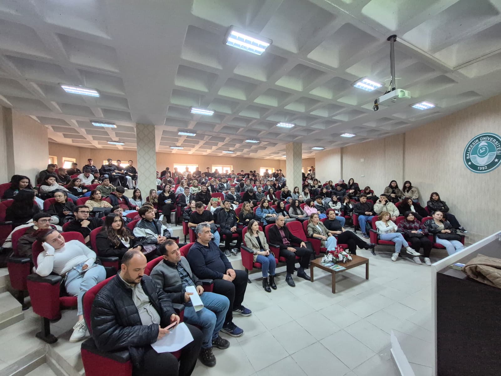Yüksekokulumuzda Erasmus Bilgilendirme Semineri Gerçekleştirildi 2