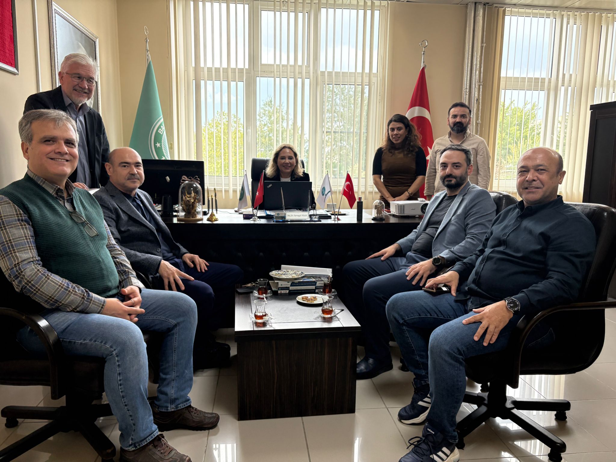 Genç Girişimcilik ve Sektör Tanıtımı Semineri Gerçekleştirildi 1