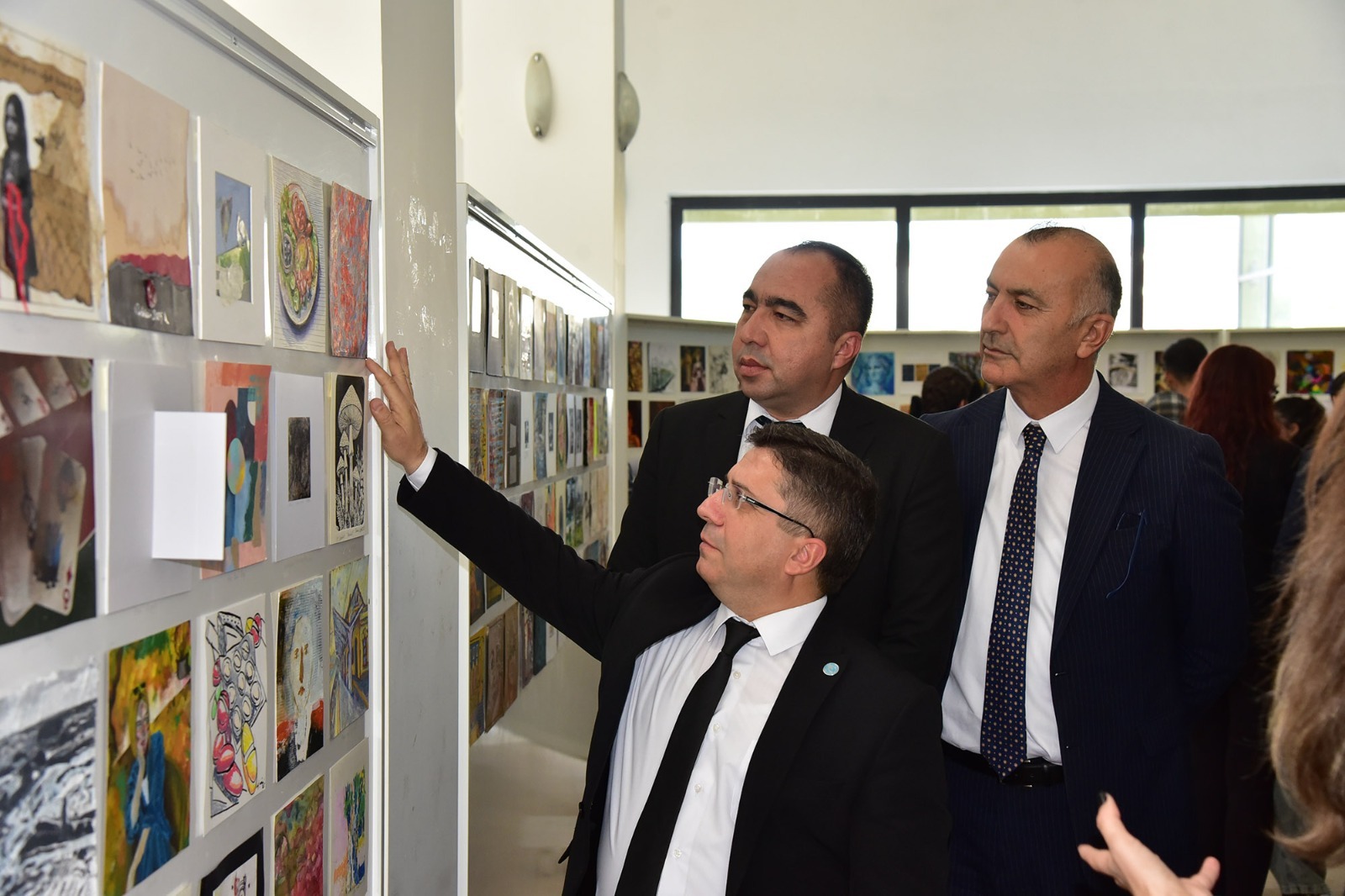 Balıkesir Üniversitesinde Uluslararası Sanat Buluşması: 16 Ülkeden 272 Sanatçının 335 Eseri Sanatseverlerle Buluştu 3