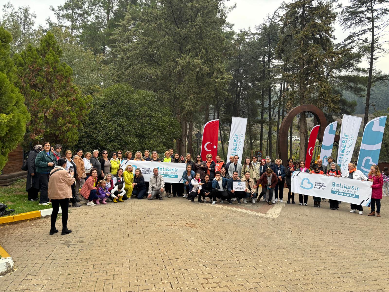 "DOĞA İÇİN EL ELE"  2