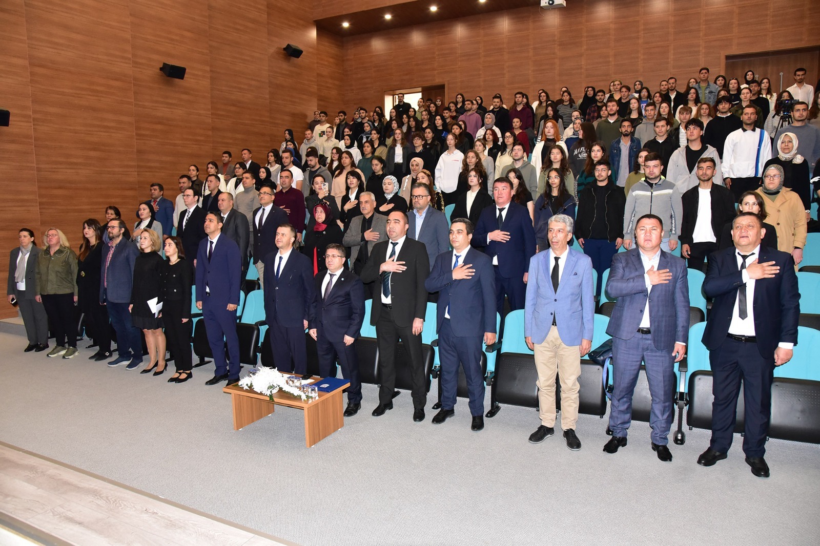 Balıkesir Üniversitesinde Özbek Türk Dil Bayramı Dolayısıyla Düzenlenen Türk-Özbek Gençlik Forumu Coşkuyla Gerçekleştirildi 1