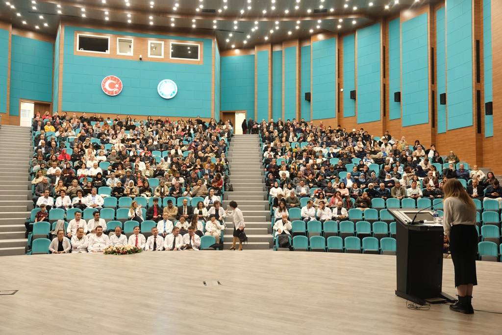 Geleceğin Hekimleri Beyaz Önlüklerini Giydi 2