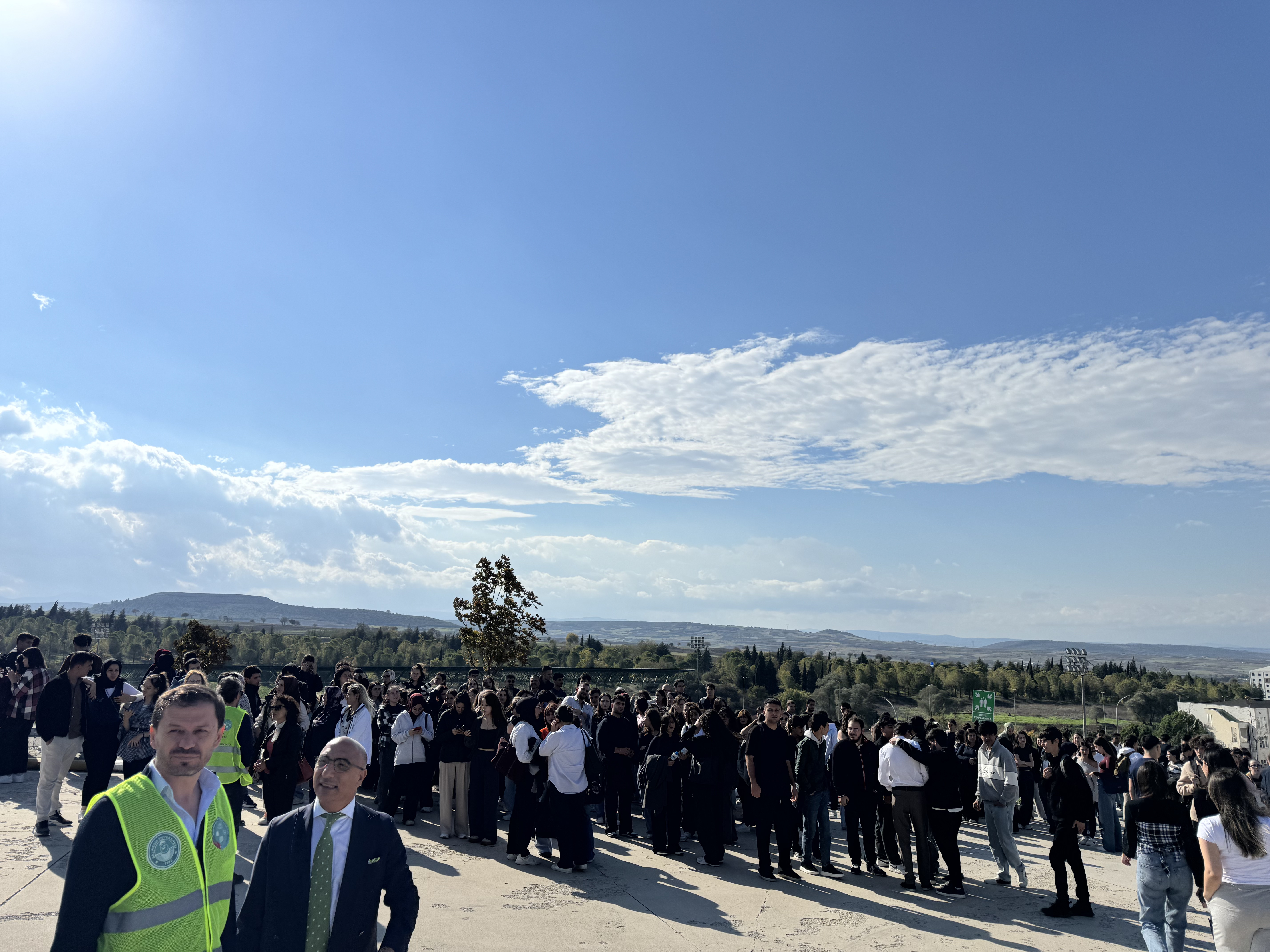 Deprem, Tahliye ve Yangın Söndürme Tatbikatı Gerçekleştirildi 6