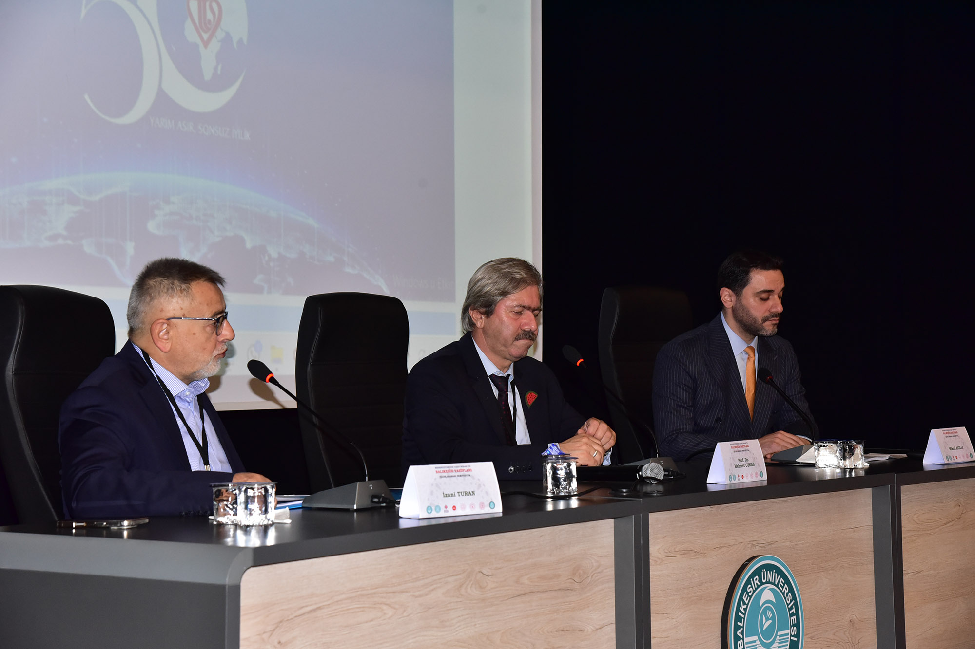 Vakıf Medeniyeti Balıkesir Üniversitesinde Konuşuldu: Uluslararası Sempozyum Tamamlandı 10