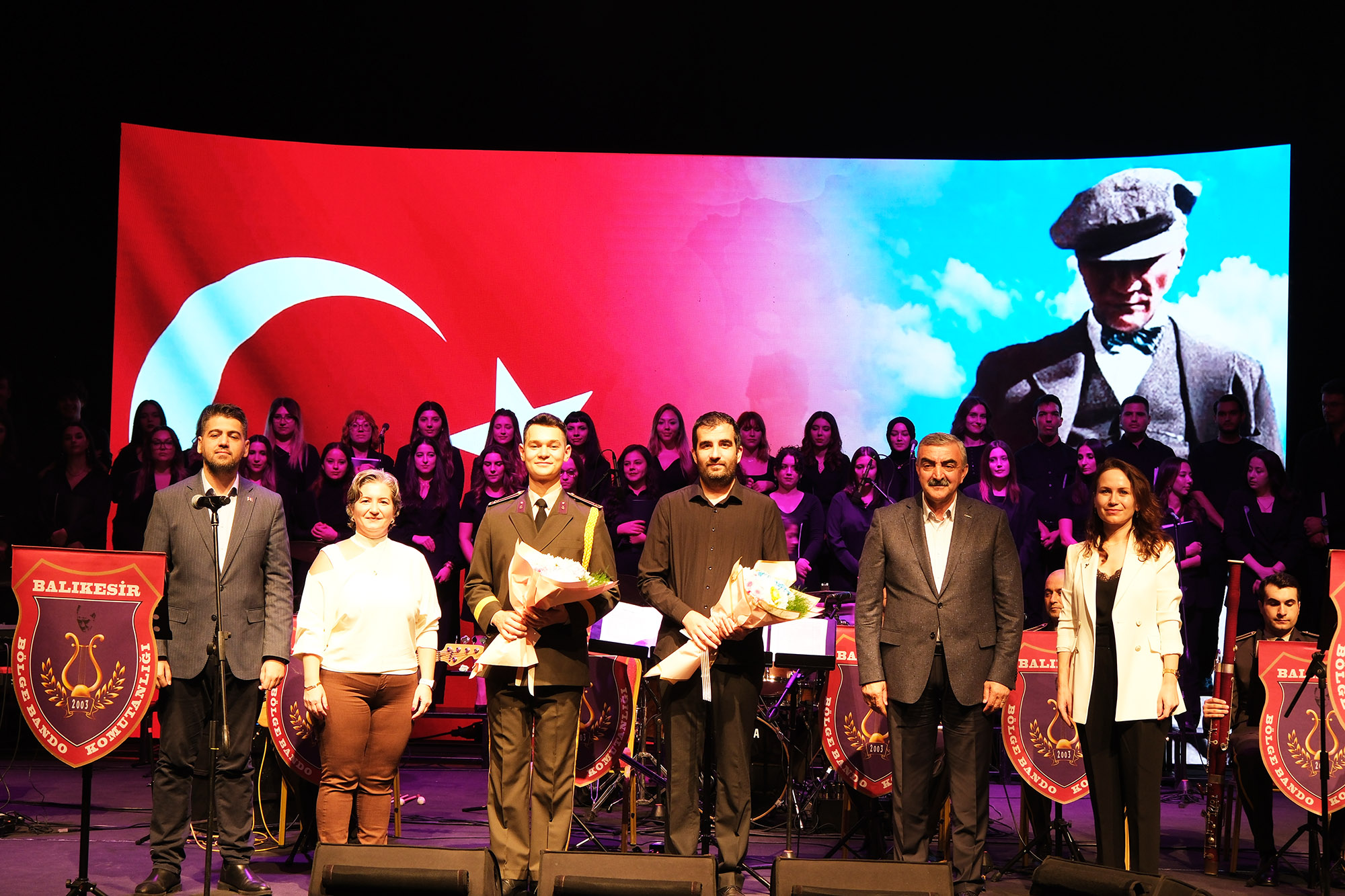 Bölge Bando Komutanlığı ve Balıkesir Üniversitesinden, “29 Ekim Cumhuriyet Konseri” 7